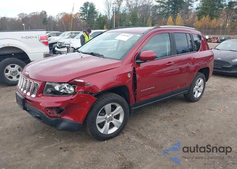2017 Jeep Compass Latitude 4X4 from USA, damaged, VIN 1C4NJDEB8HD101652